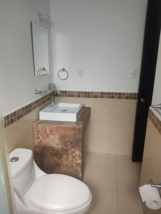 Casa Fracc El Cielo Residencial Con Acceso A Casa Club Villa Laurel de Lagunillas Dış mekan fotoğraf